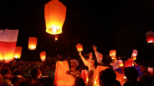 Globo Festivo Colombiano: Taller de Elaboración, Personalización y Lanzamiento
